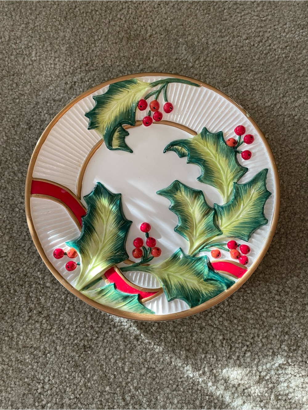 Fitz and Floyd Noel Classique Canape Plate Holly Leaf